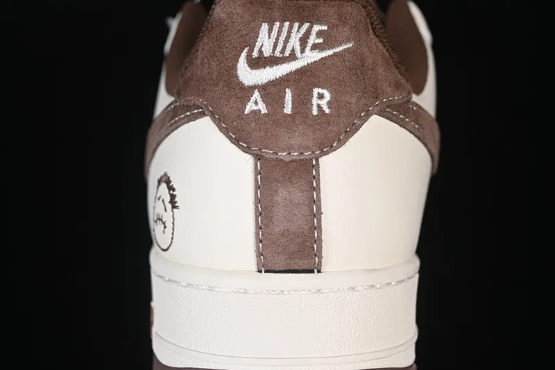 All categories Nk Air Force 1 Air Force series Nk Air Force 1 Low Air Force low top Nike Air Force 1'07 Low Ghostface joint white brown suede Air Force 1 low top casual sneakers XD9314-614